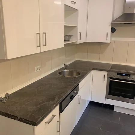 Apartament Tolle Terrassen Naehe Hessingklinik Augsburg