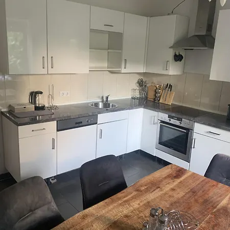 Apartament Tolle Terrassen Naehe Hessingklinik Augsburg